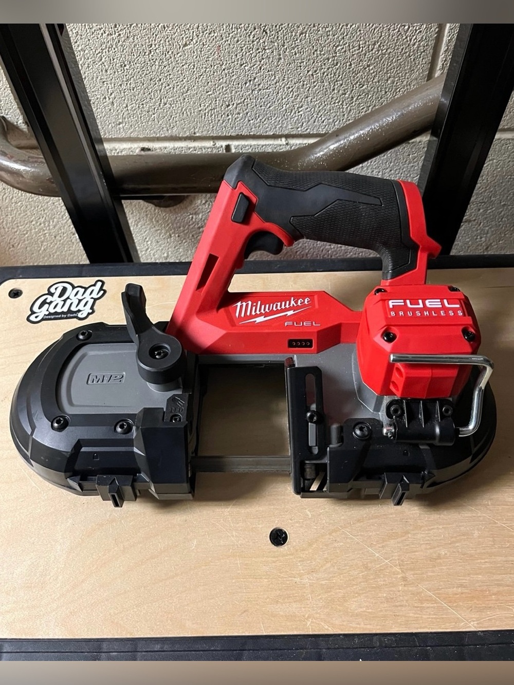 Milwaukee M12 Band Saw